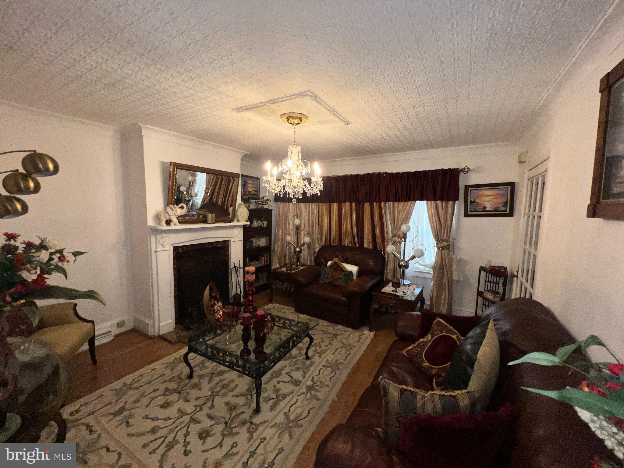393 GLENWOOD AVENUE