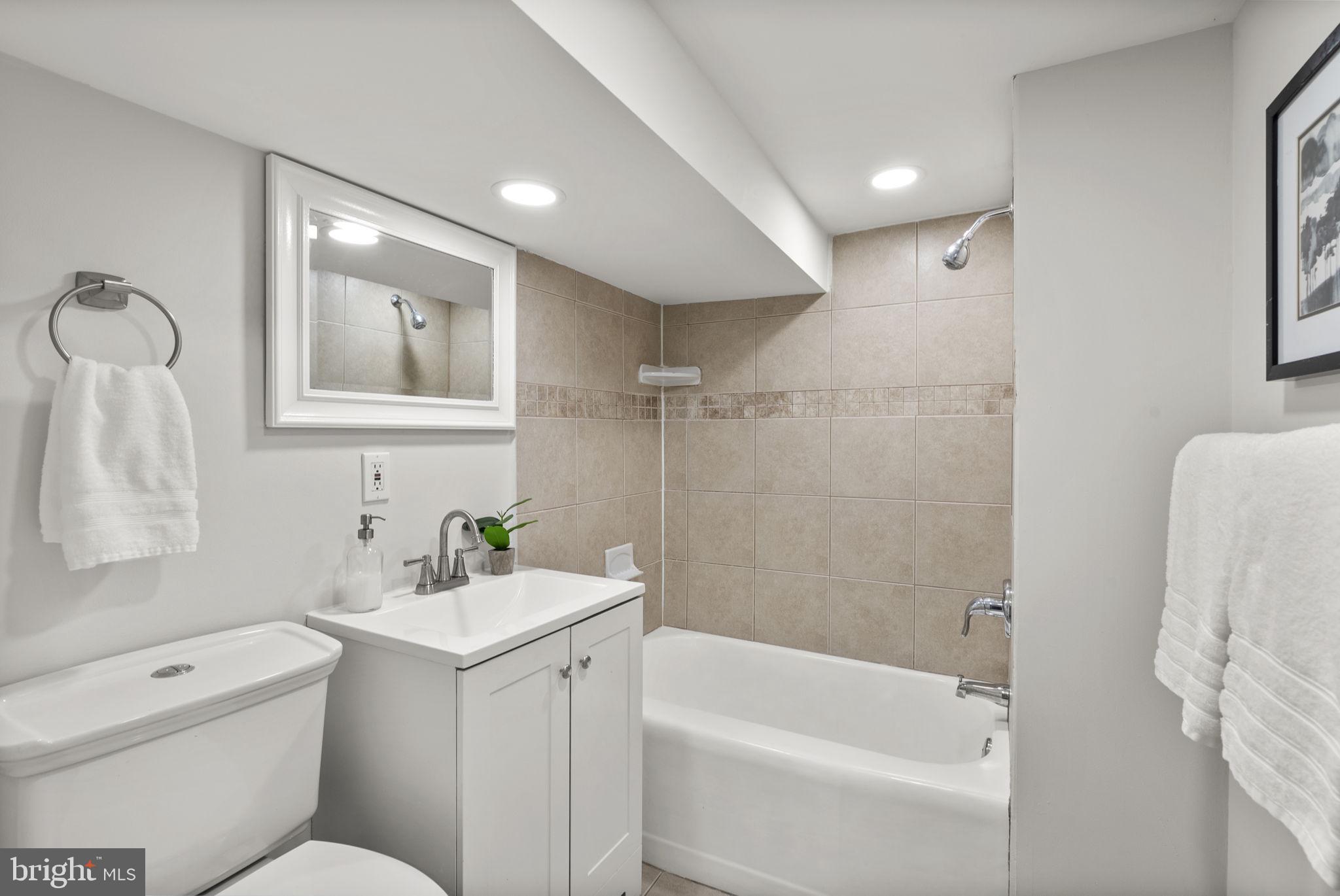 MCELDERRY PARK - Residential