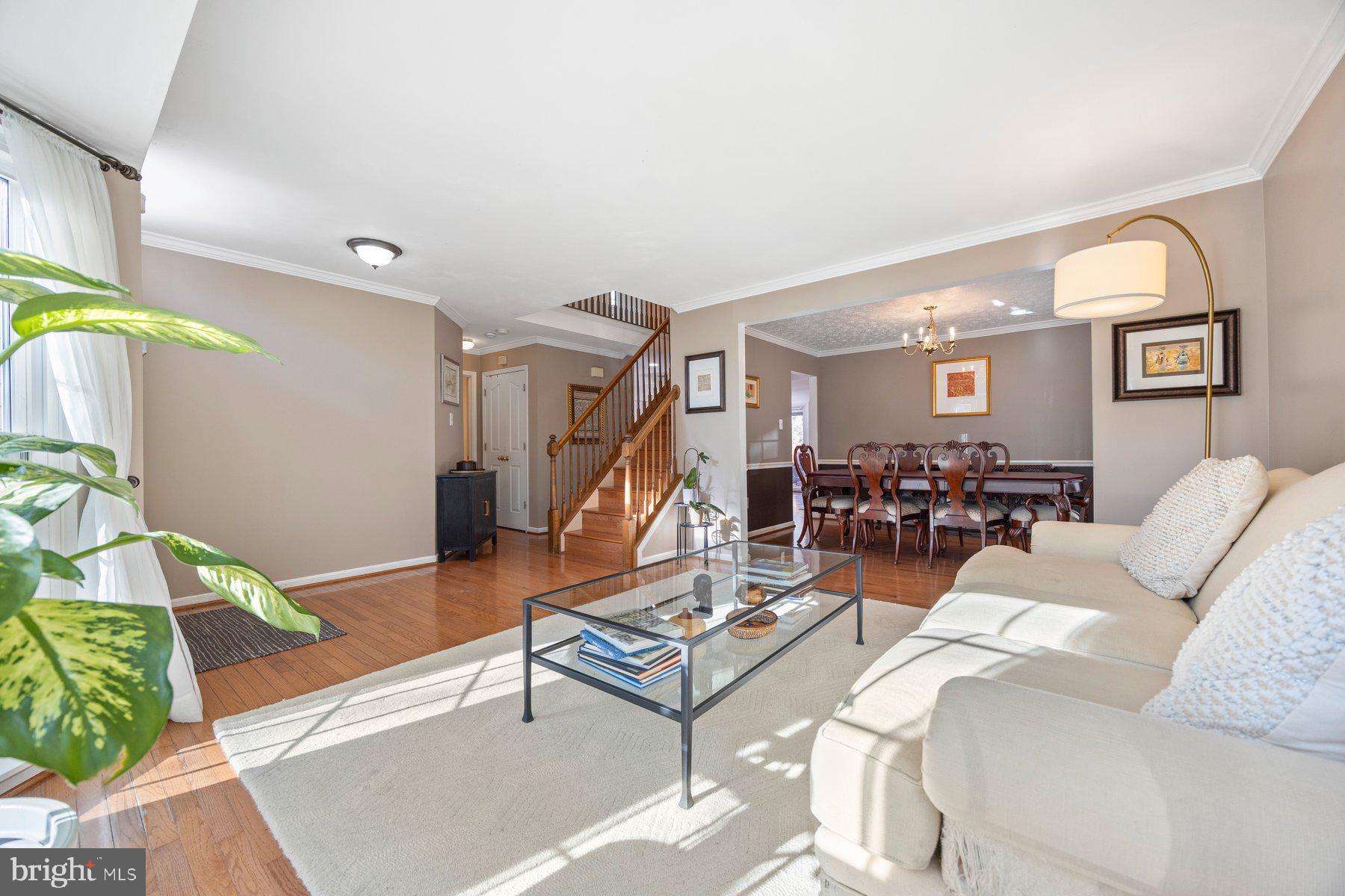 RUSSETT - Residential