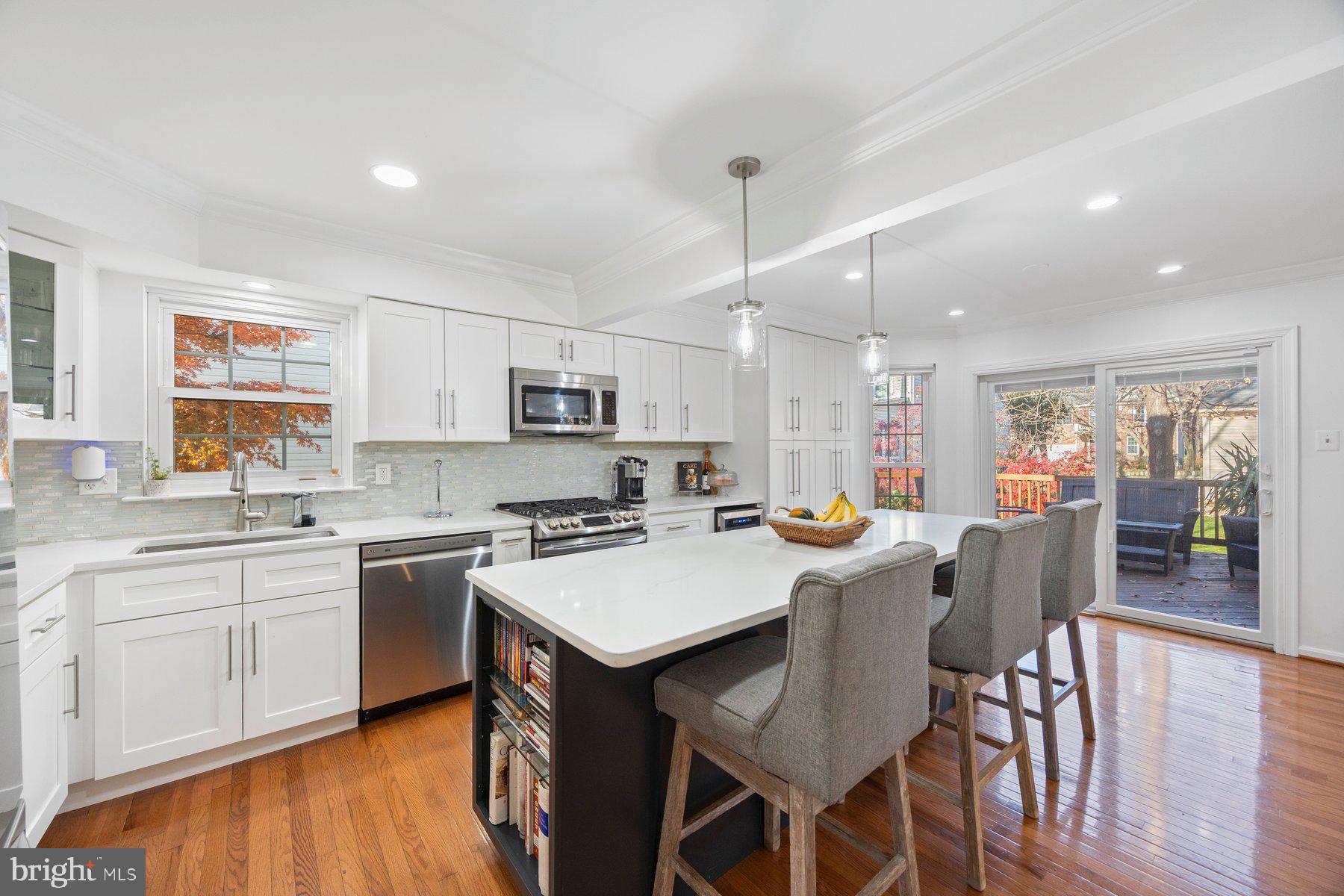 RUSSETT - Residential