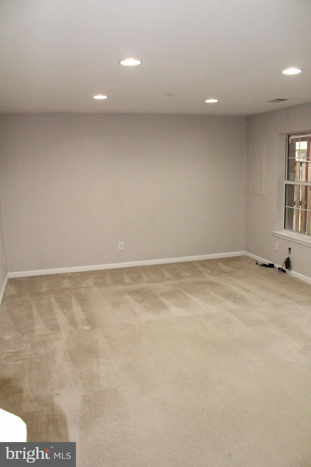 PERRYWOOD - Residential