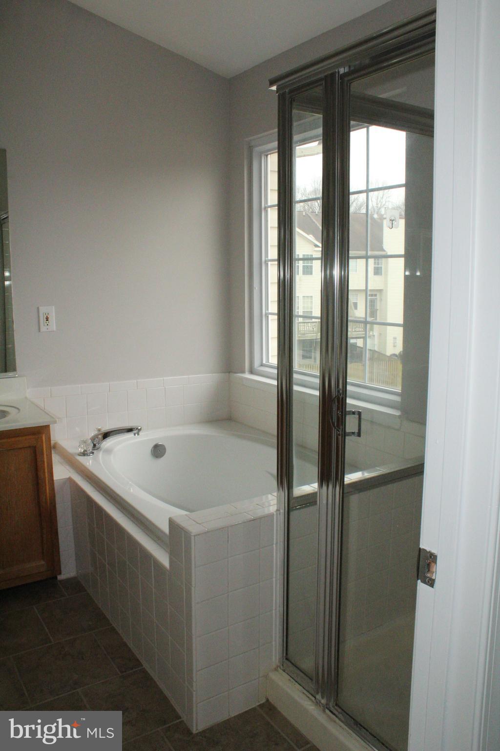 PERRYWOOD - Residential