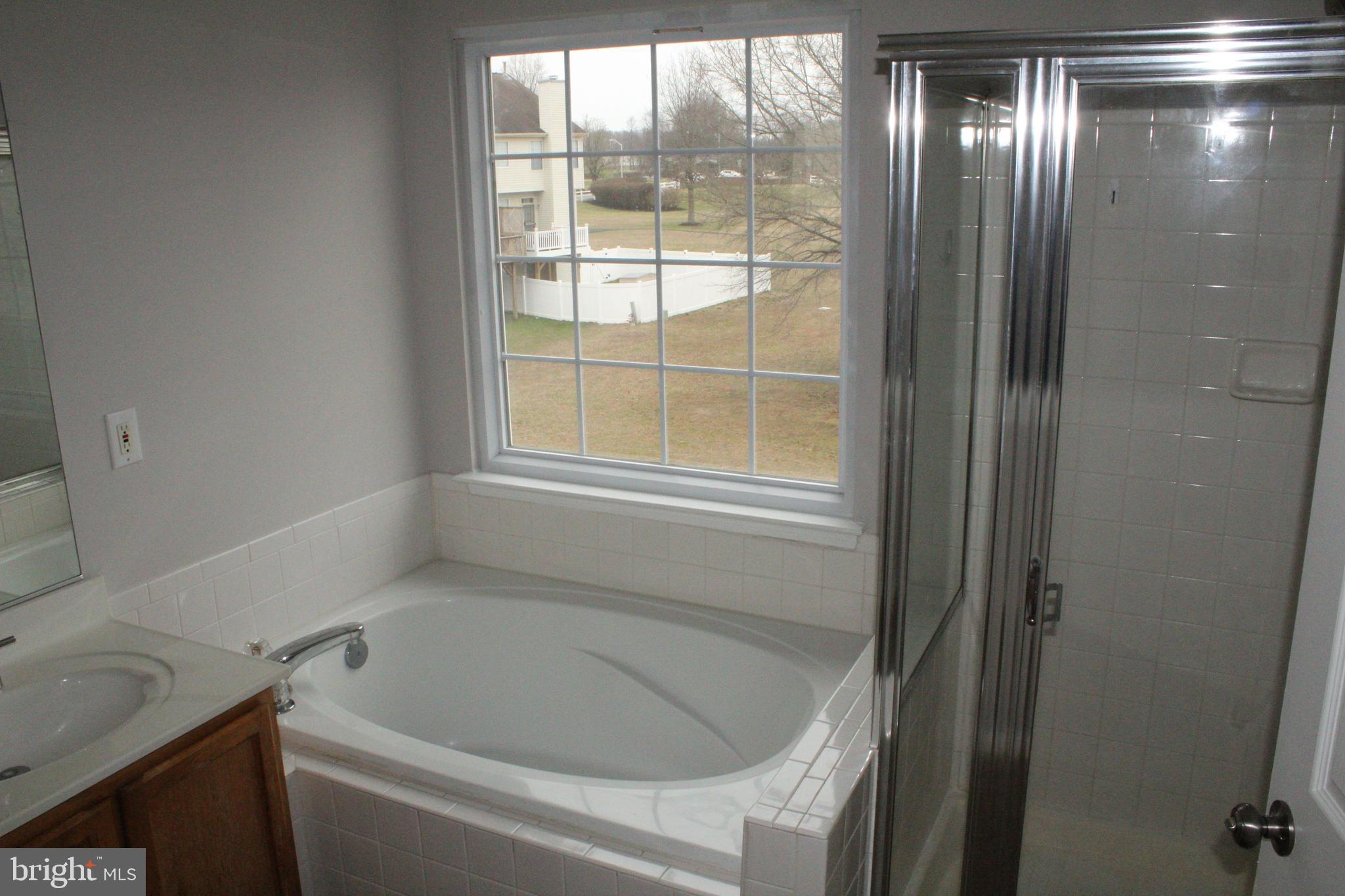 PERRYWOOD - Residential