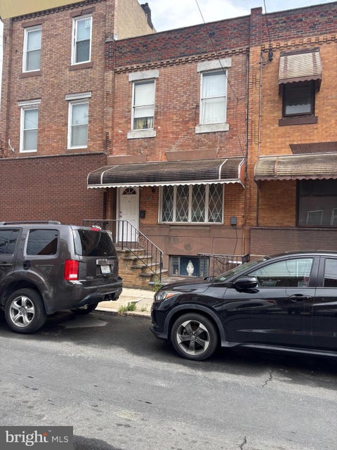 Townhouse For Sale - 1503 S 9th Street<br/> PHILADELPHIA, PA 19147