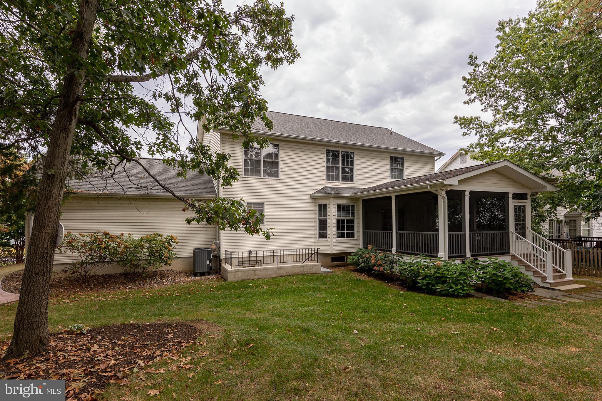 PIONEER HEIGHTS - Residential