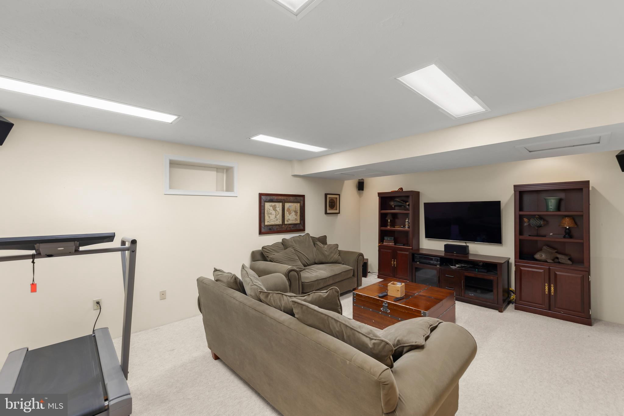 PIONEER HEIGHTS - Residential