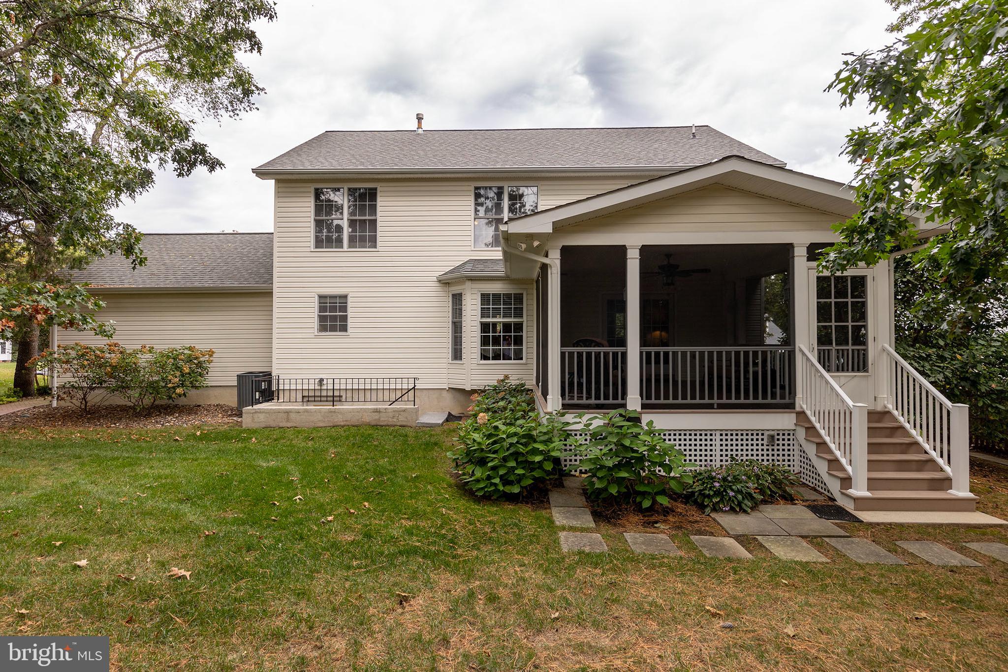 PIONEER HEIGHTS - Residential