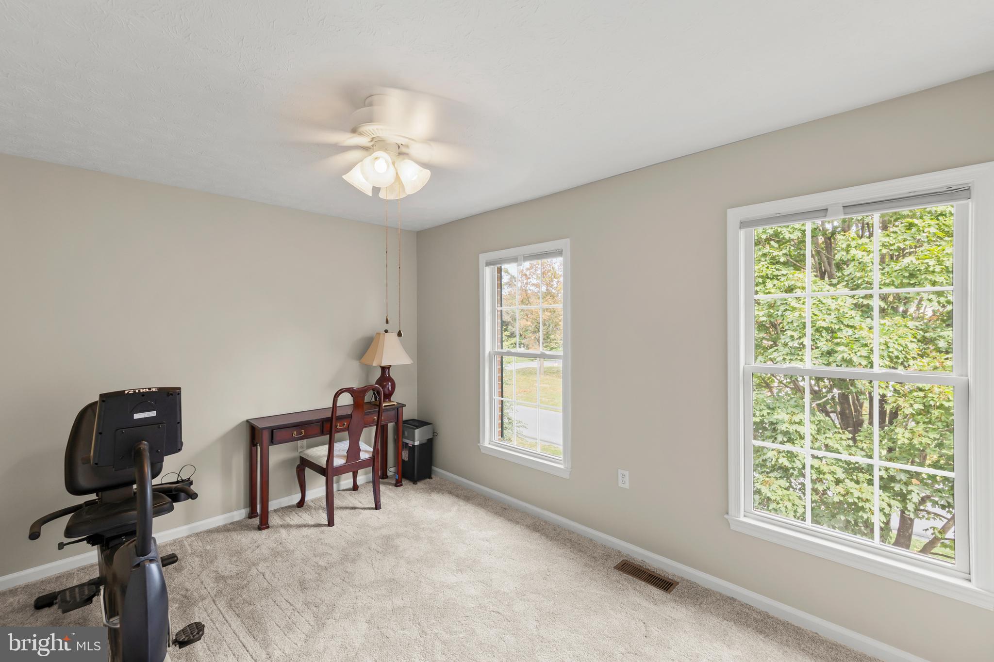 PIONEER HEIGHTS - Residential