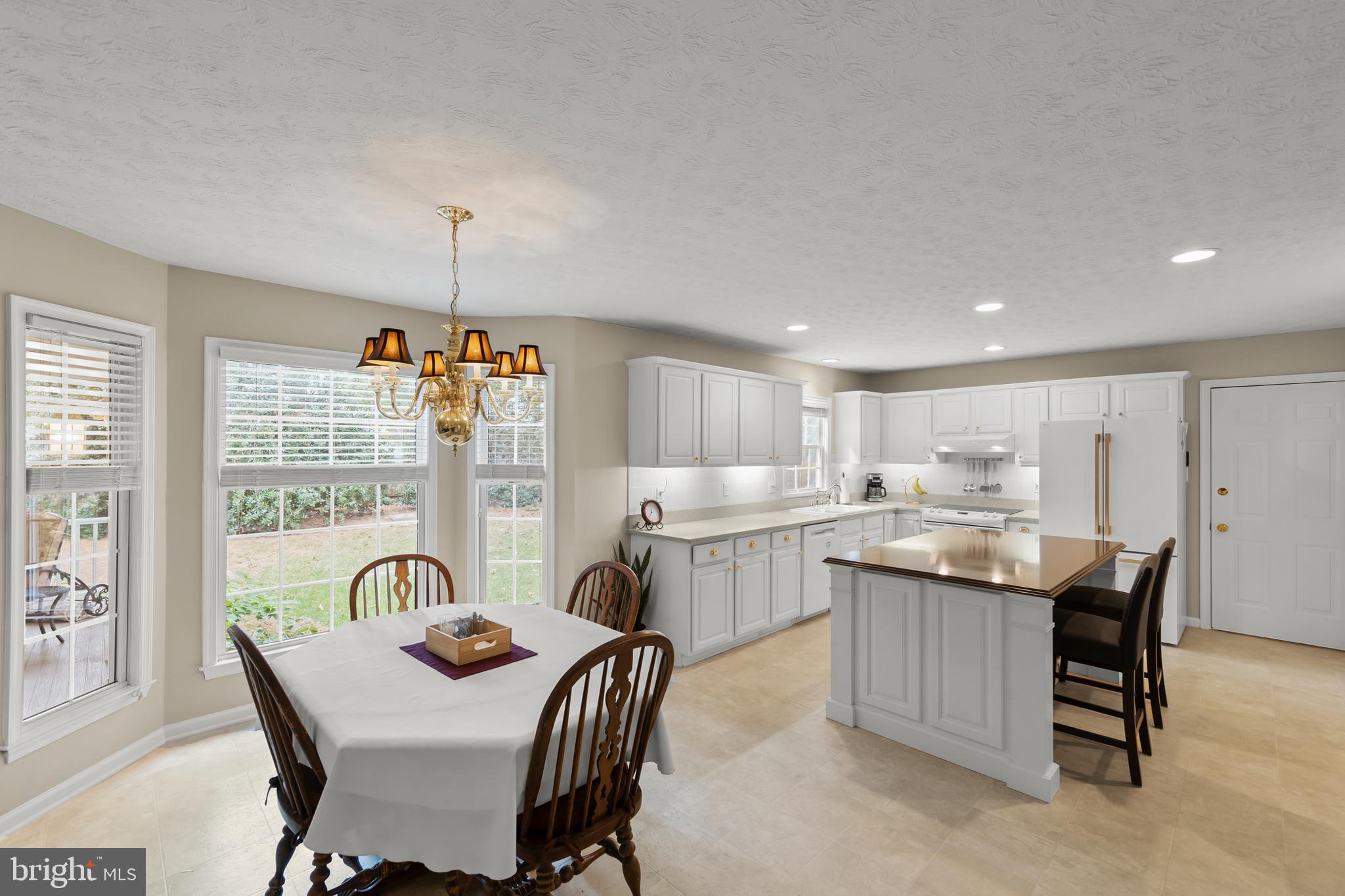 PIONEER HEIGHTS - Residential