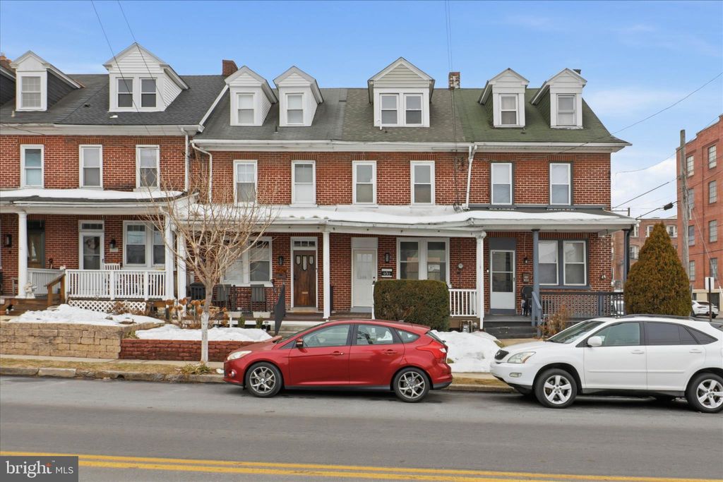 Photo of 932 N Plum Street, LANCASTER, PA 17602 (MLS # PALA2083994)