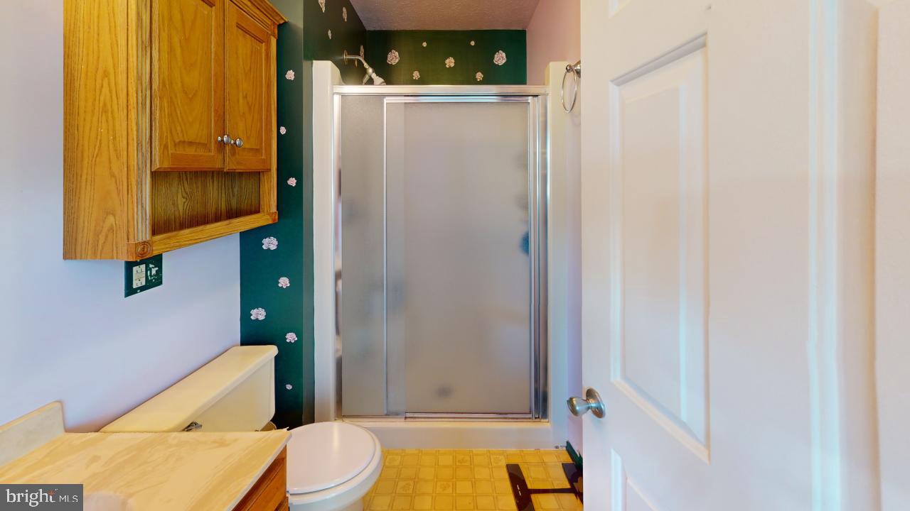 OFF ROUTE 28 - Residential