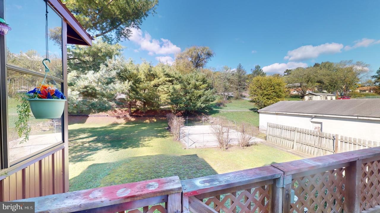 OFF ROUTE 28 - Residential