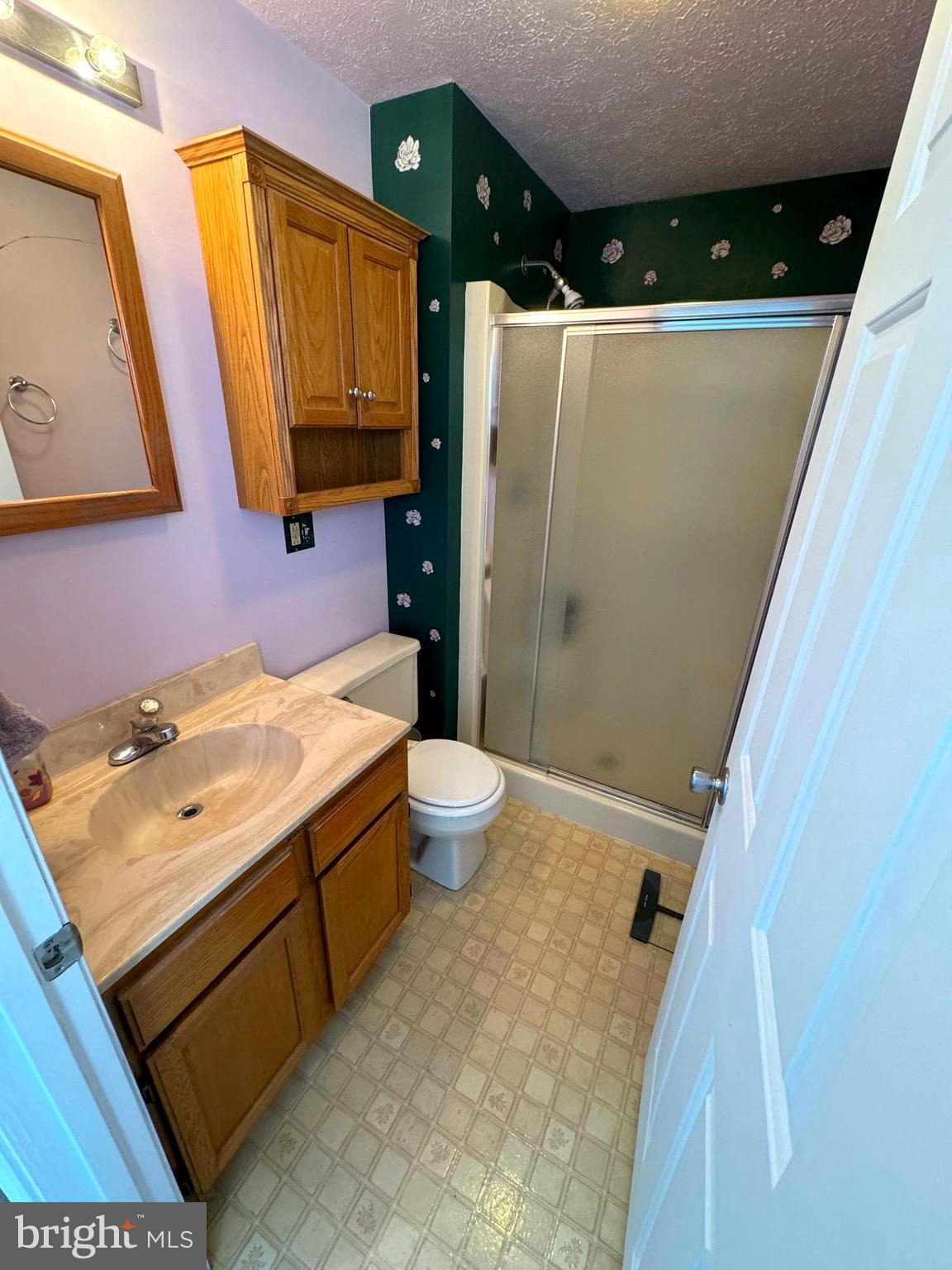 OFF ROUTE 28 - Residential