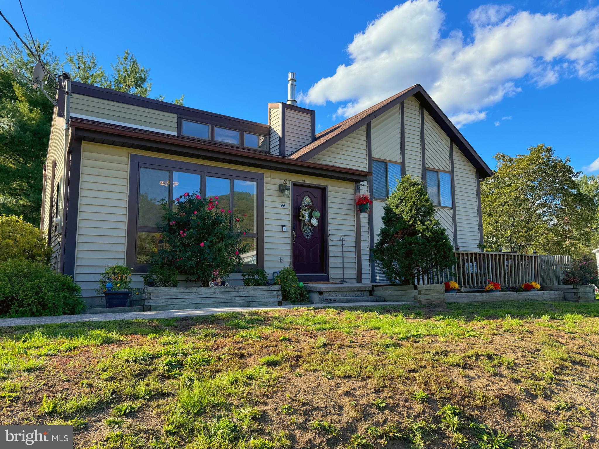 OFF ROUTE 28 - Residential