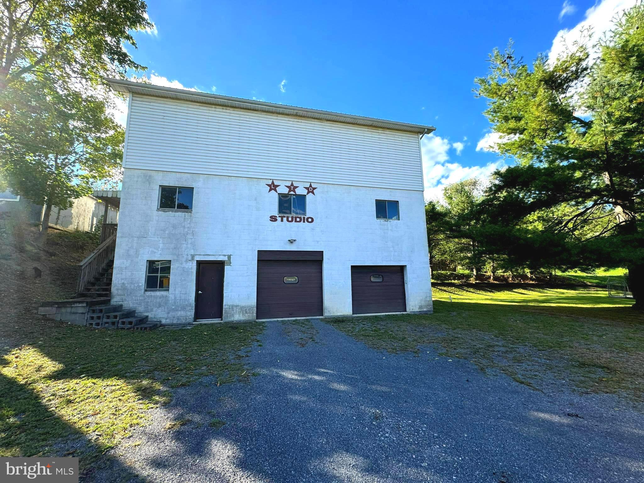 OFF ROUTE 28 - Residential