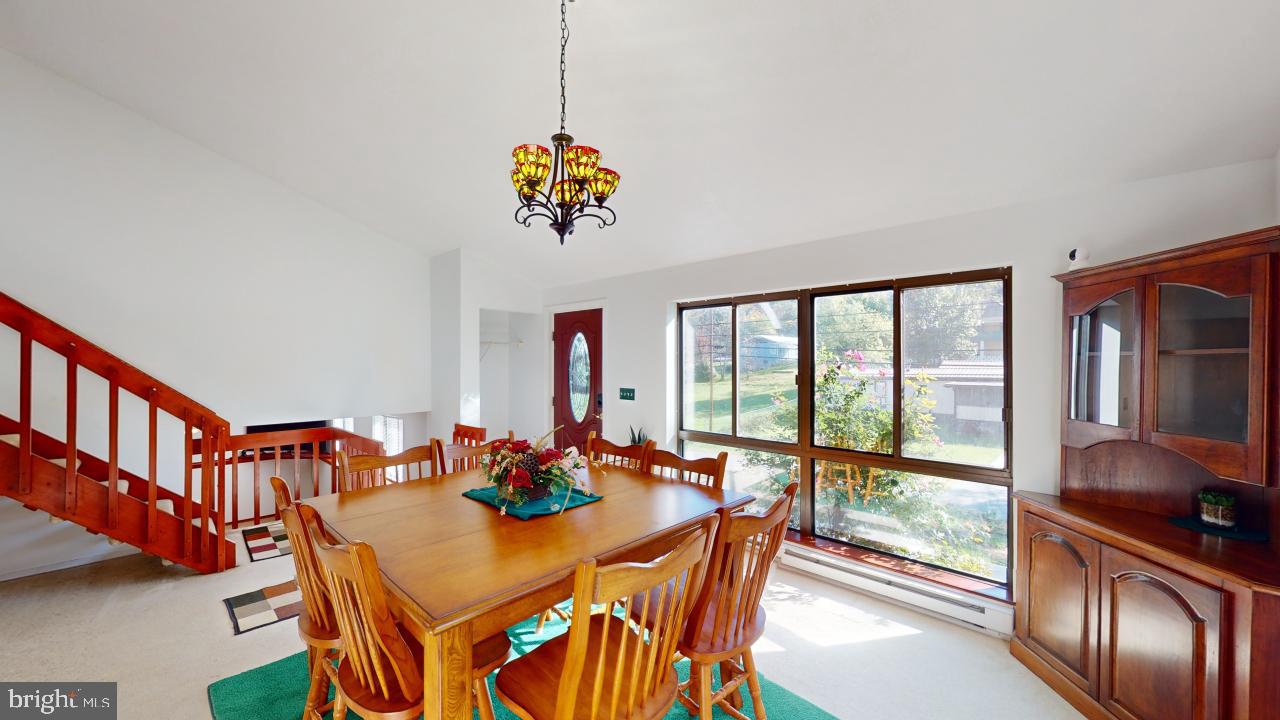 OFF ROUTE 28 - Residential