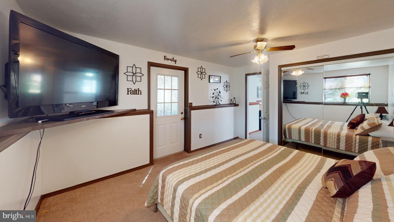 OFF ROUTE 28 - Residential