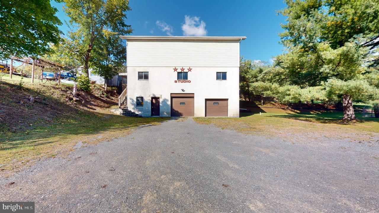 OFF ROUTE 28 - Residential