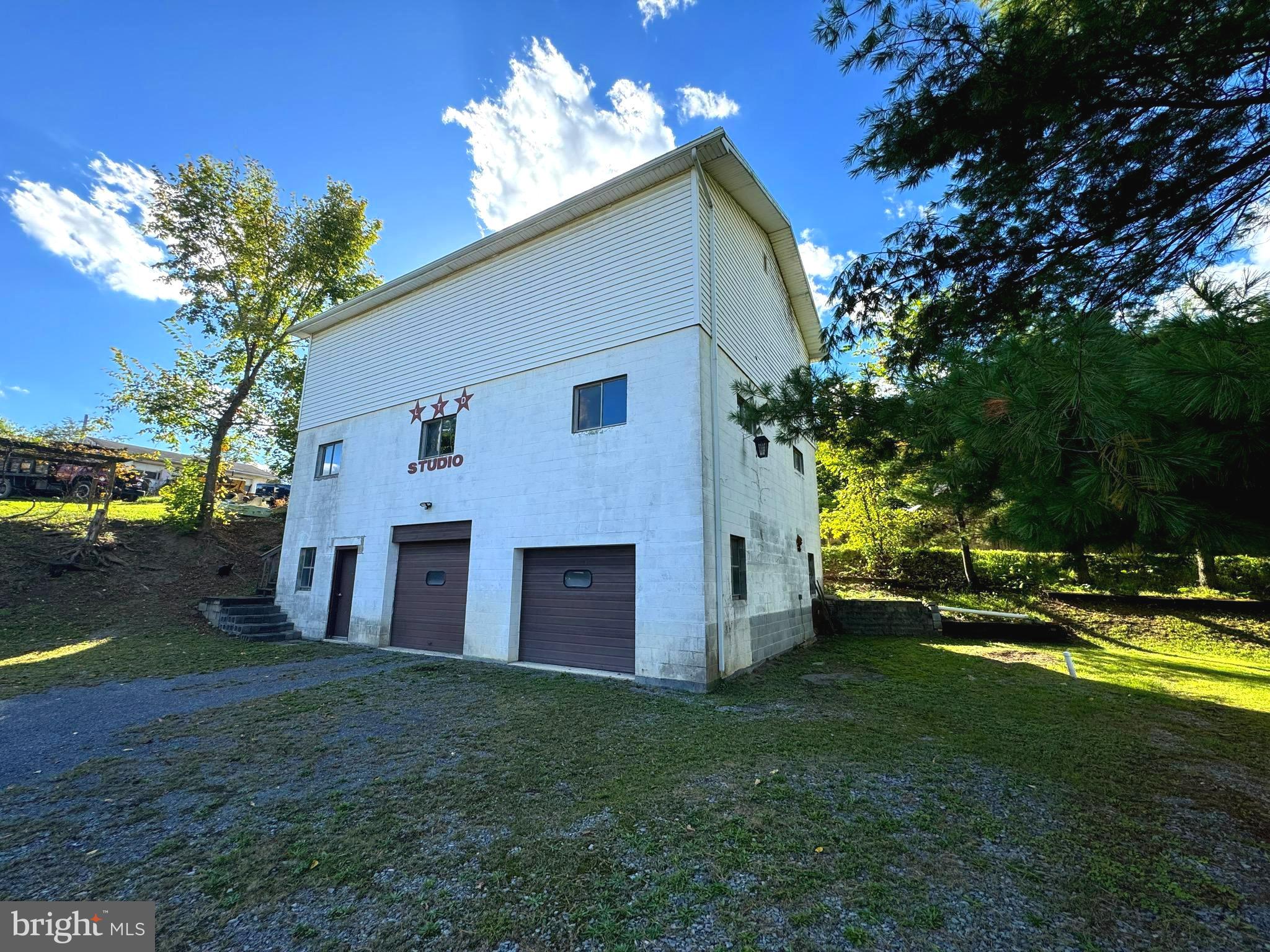 OFF ROUTE 28 - Residential