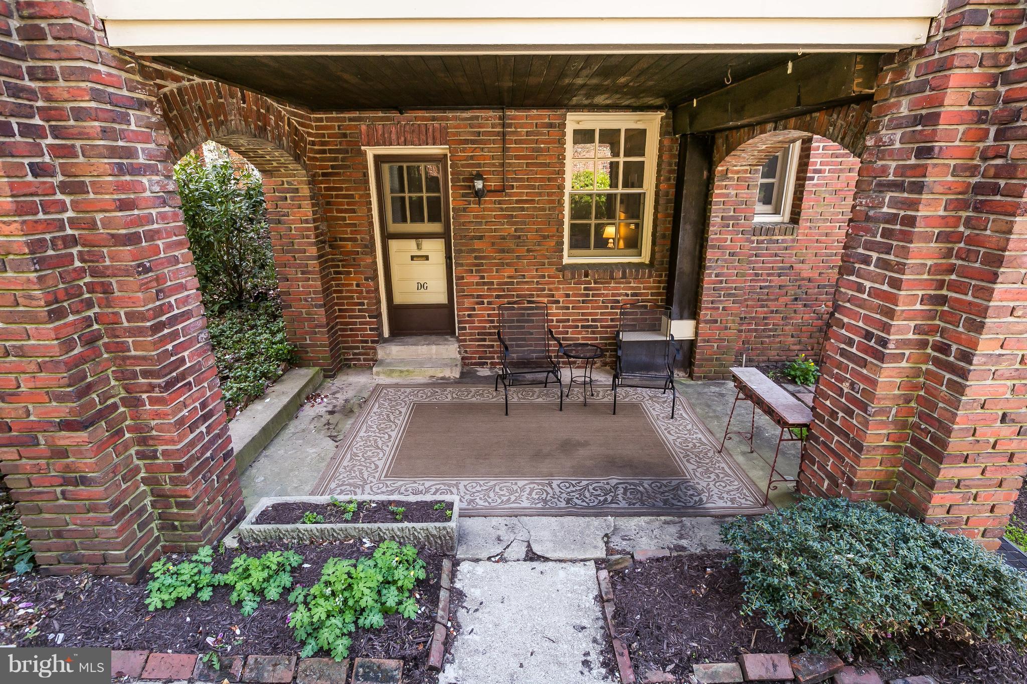 TUSCANY CANTERBURY - Residential