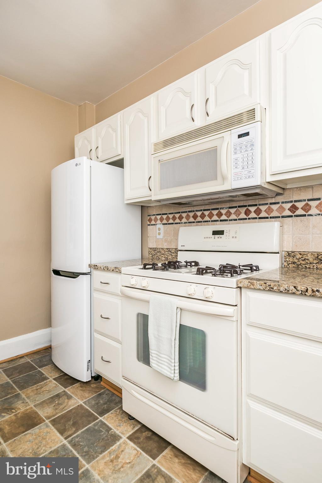 TUSCANY CANTERBURY - Residential