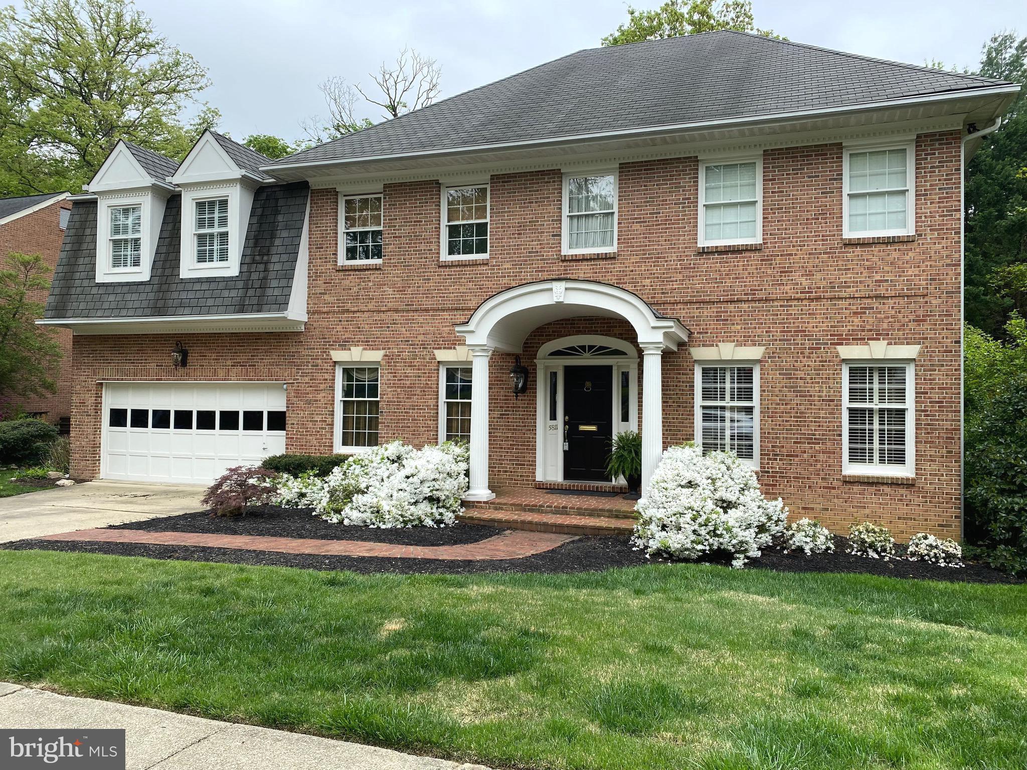 THE PALISADES - Residential