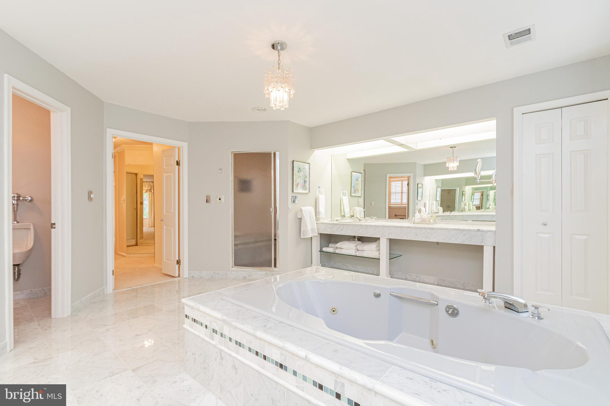 THE PALISADES - Residential