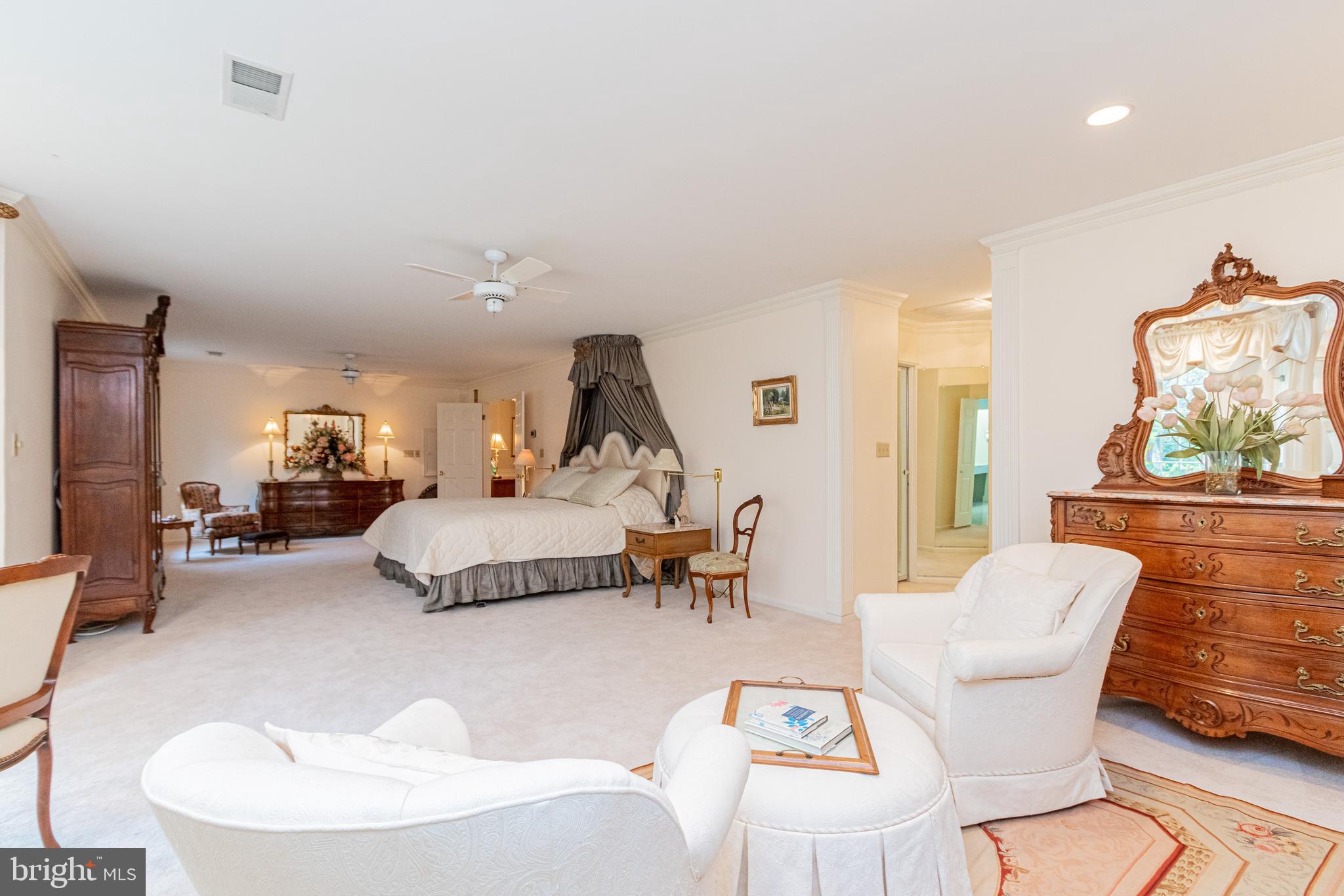 THE PALISADES - Residential