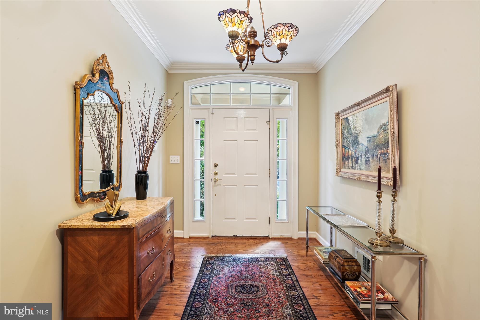 DEMOCRACY COMMONS - Residential