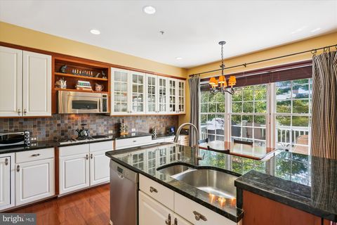 Photo of 10104 Baldwin Court, BETHESDA, MD 20817 (MLS # MDMC2204524)