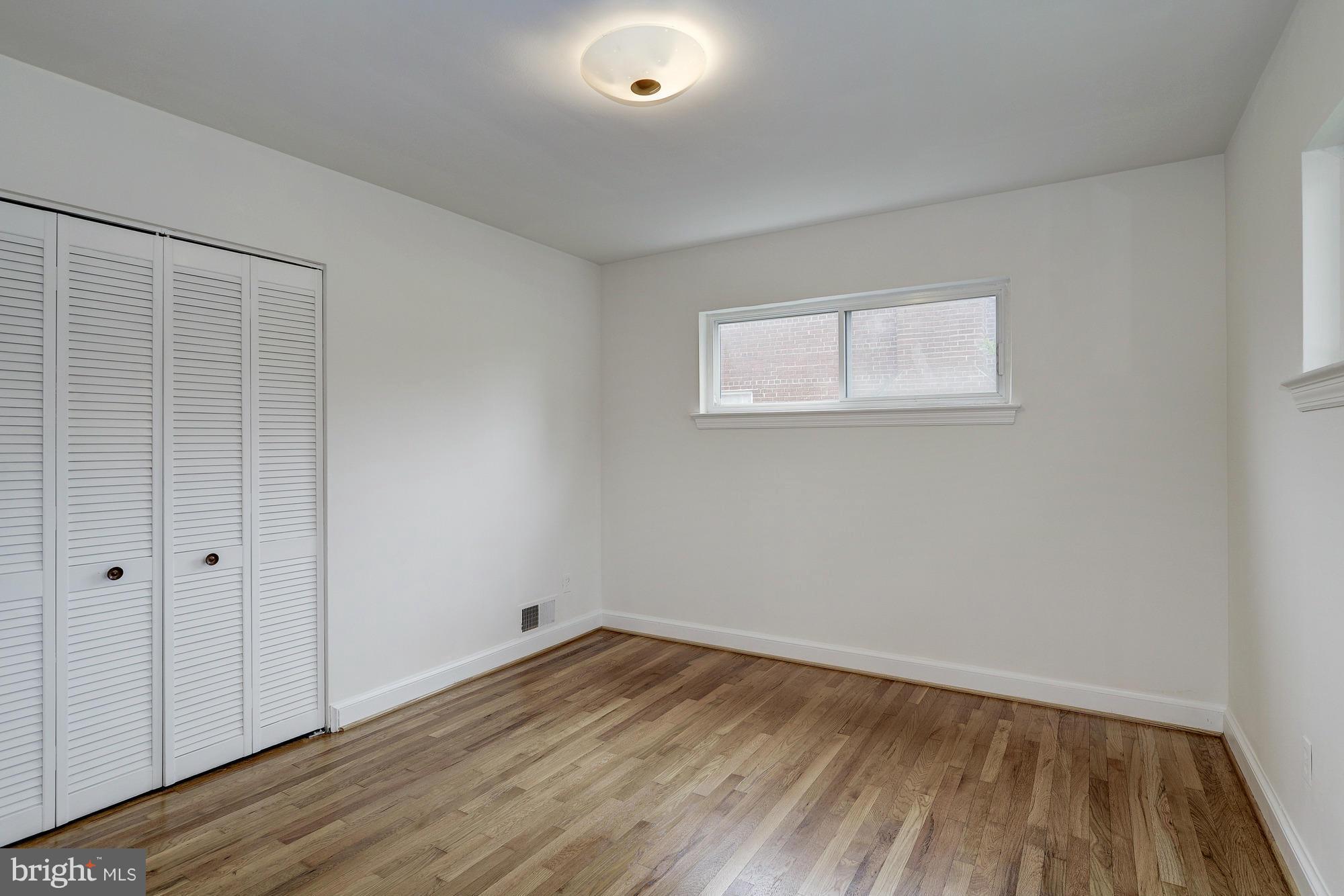 NORTHWOOD KNOLLS - Residential