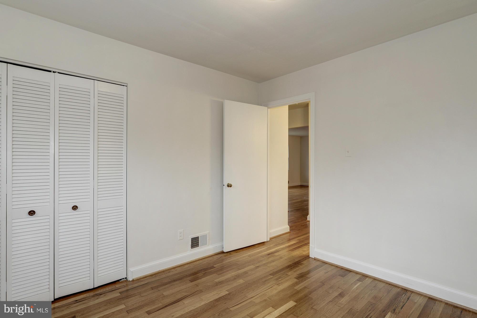 NORTHWOOD KNOLLS - Residential