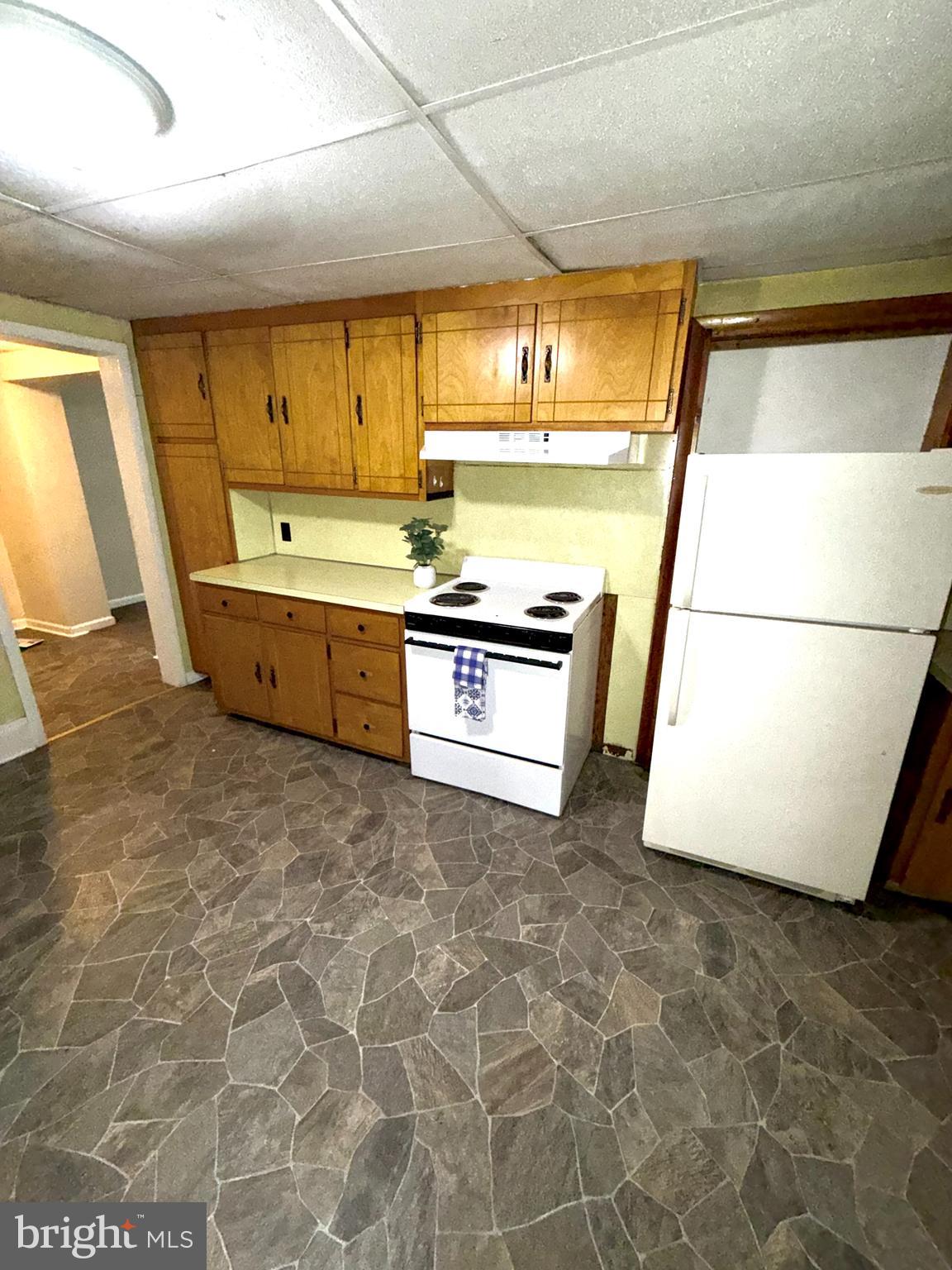 45 GREEN STREET N APT. 2