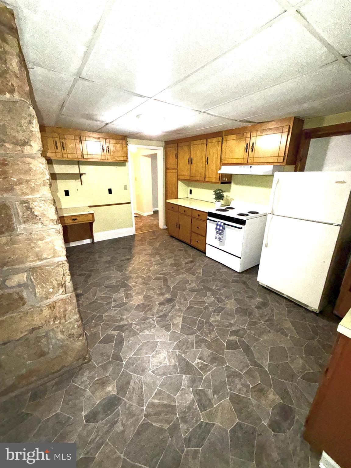 45 GREEN STREET N APT. 2