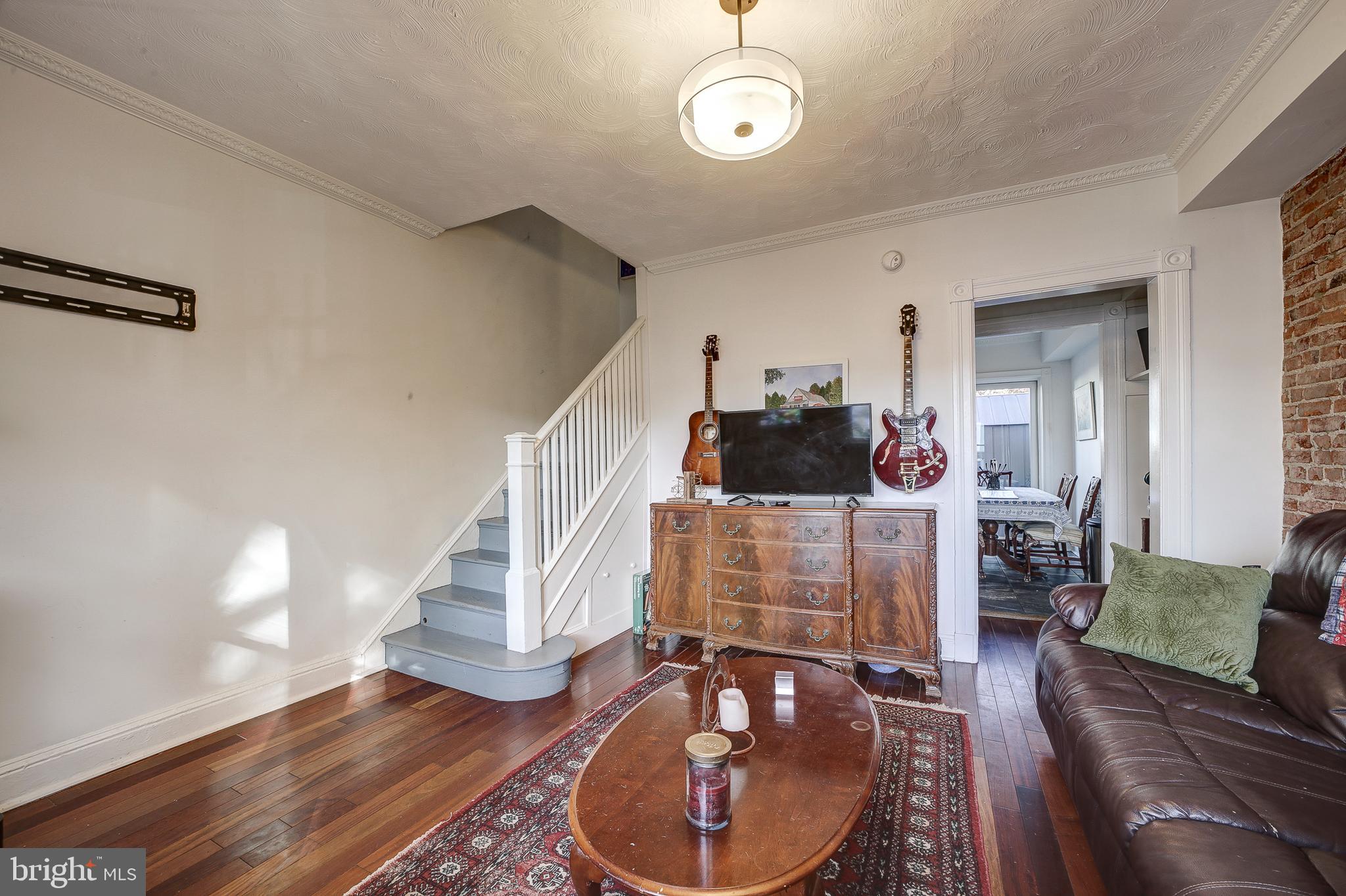 1123 3RD STREET NE