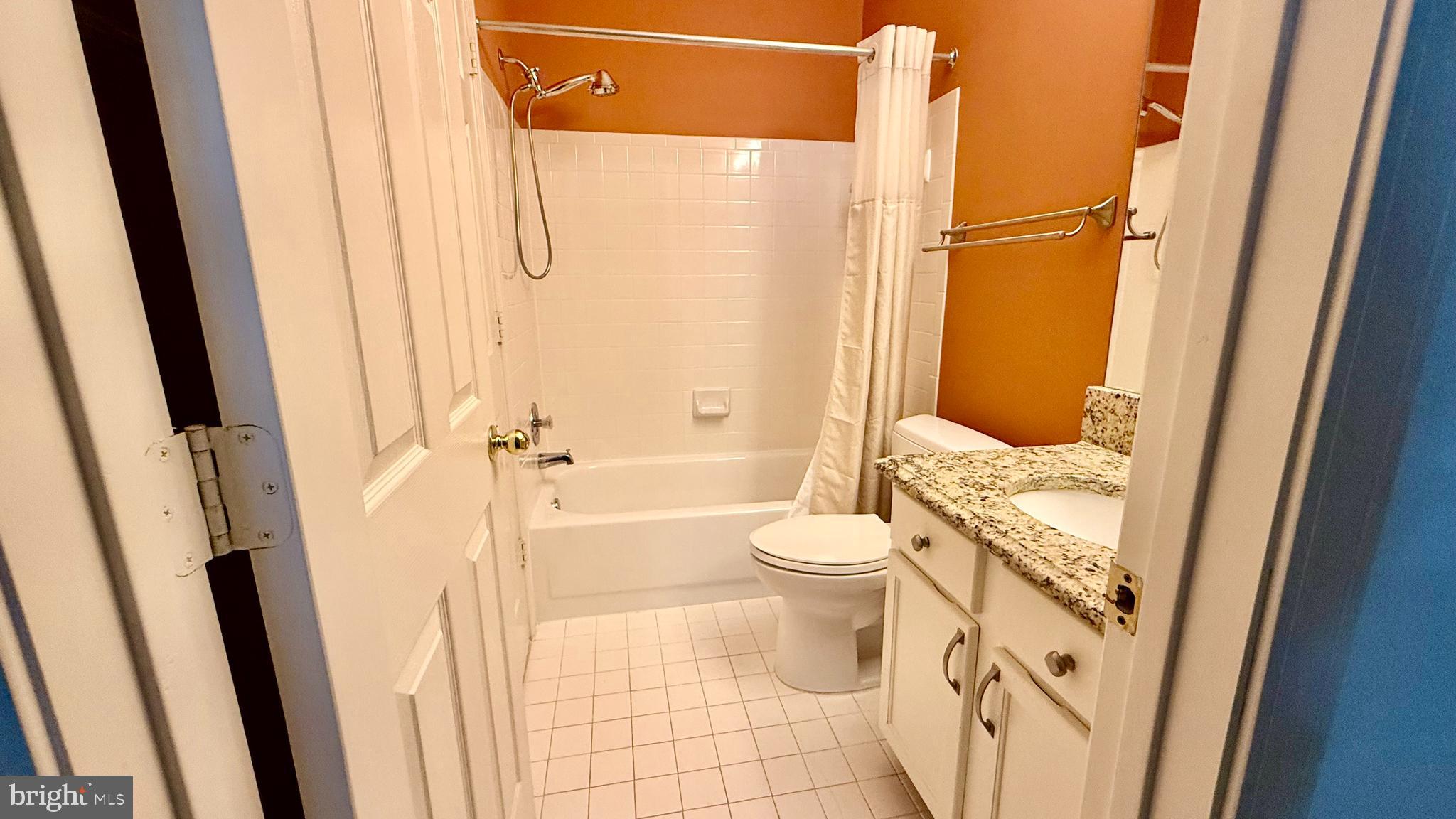 STONECROFT CONDO - Residential Lease