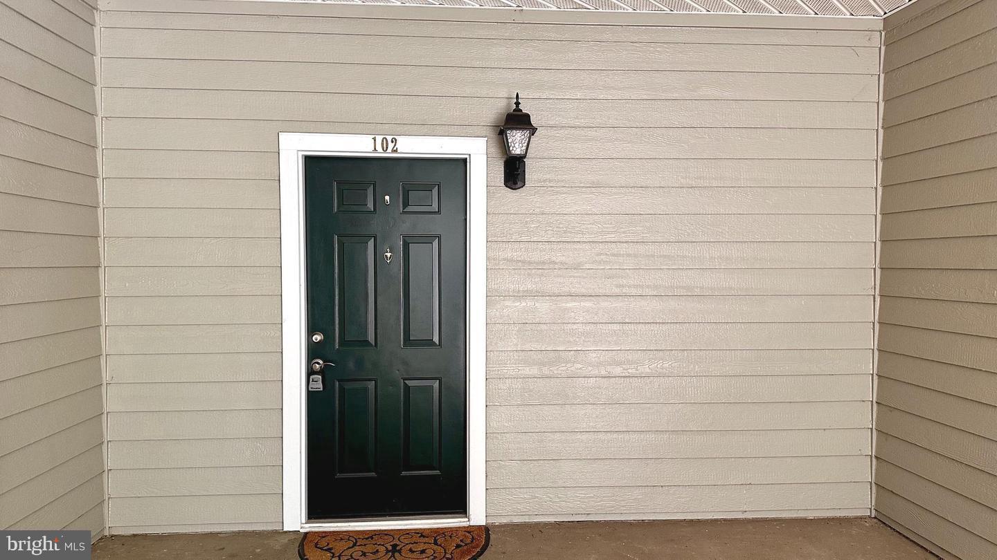 STONECROFT CONDO - Residential Lease