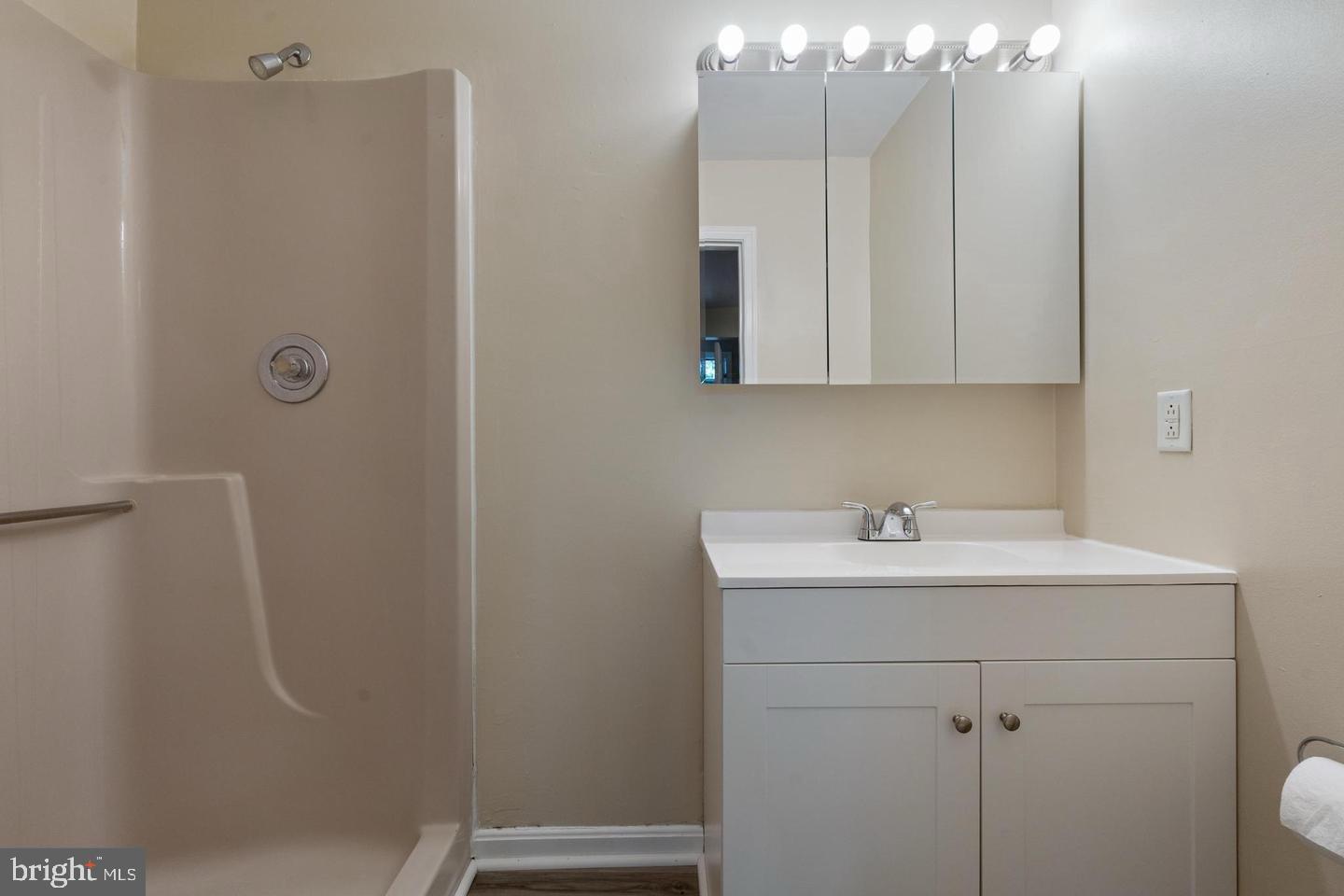 CORDOVA - Residential Lease