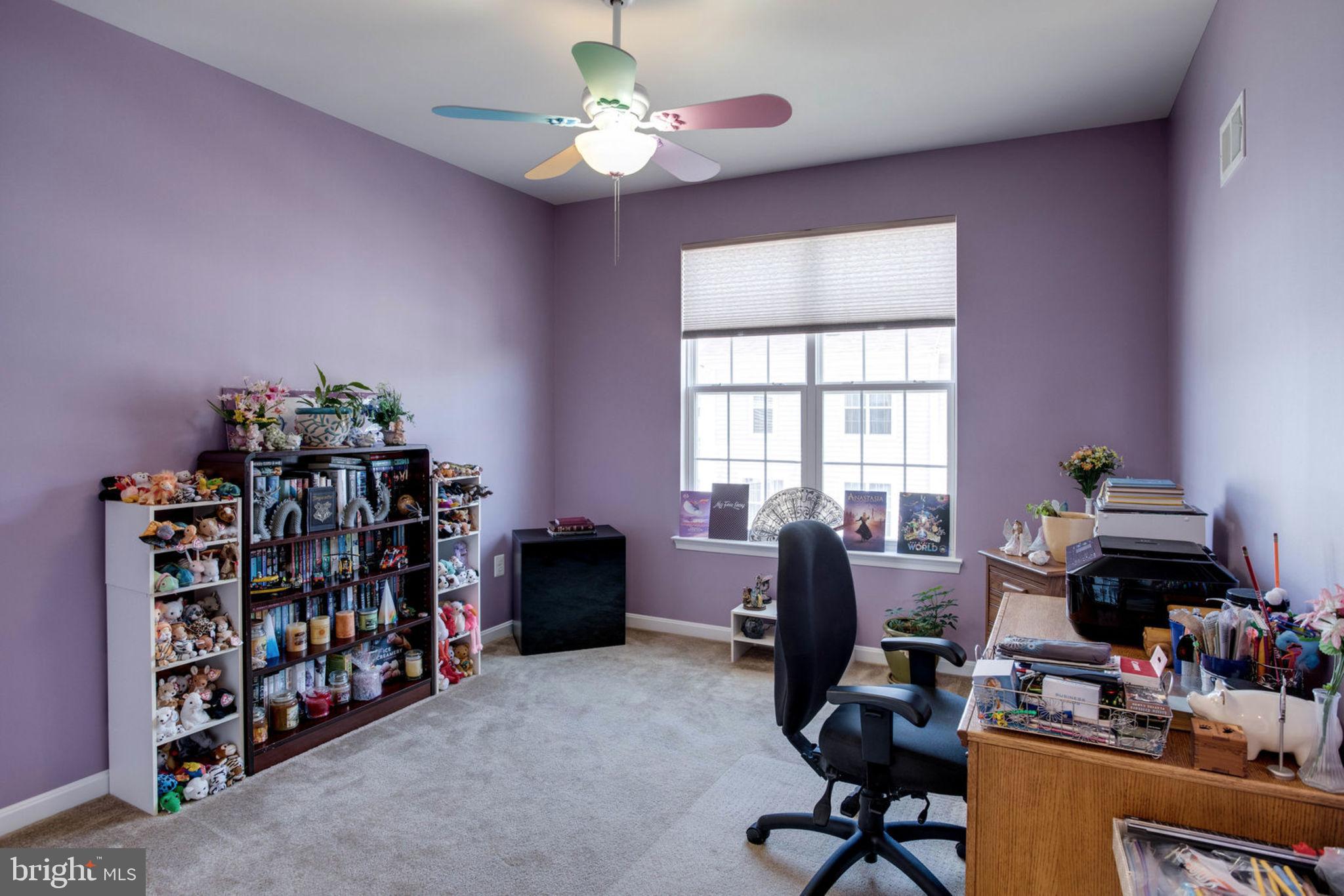 LEE SQUARE - Residential