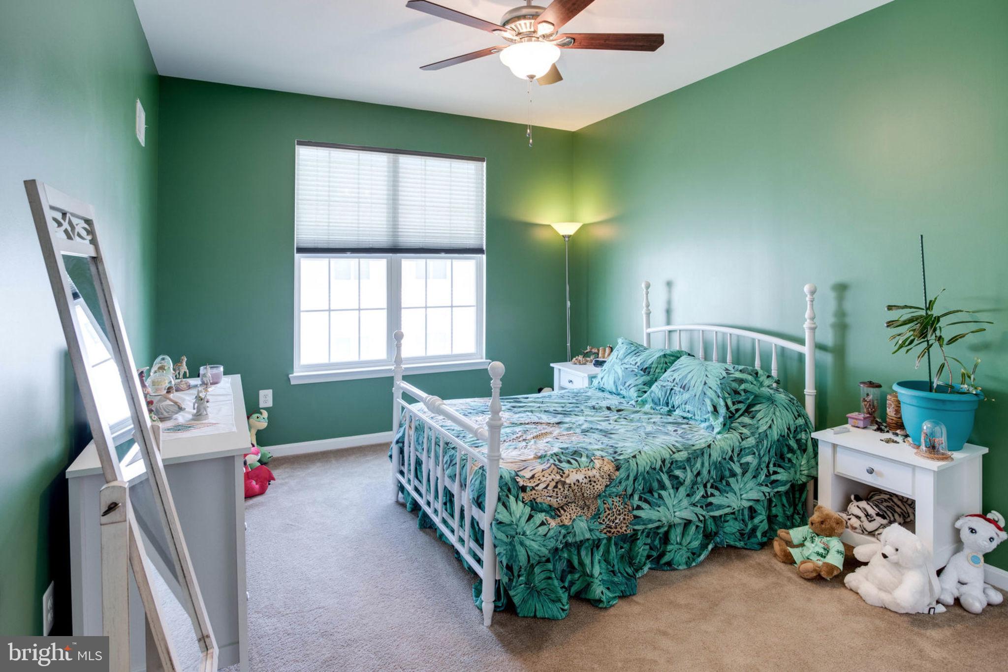 LEE SQUARE - Residential