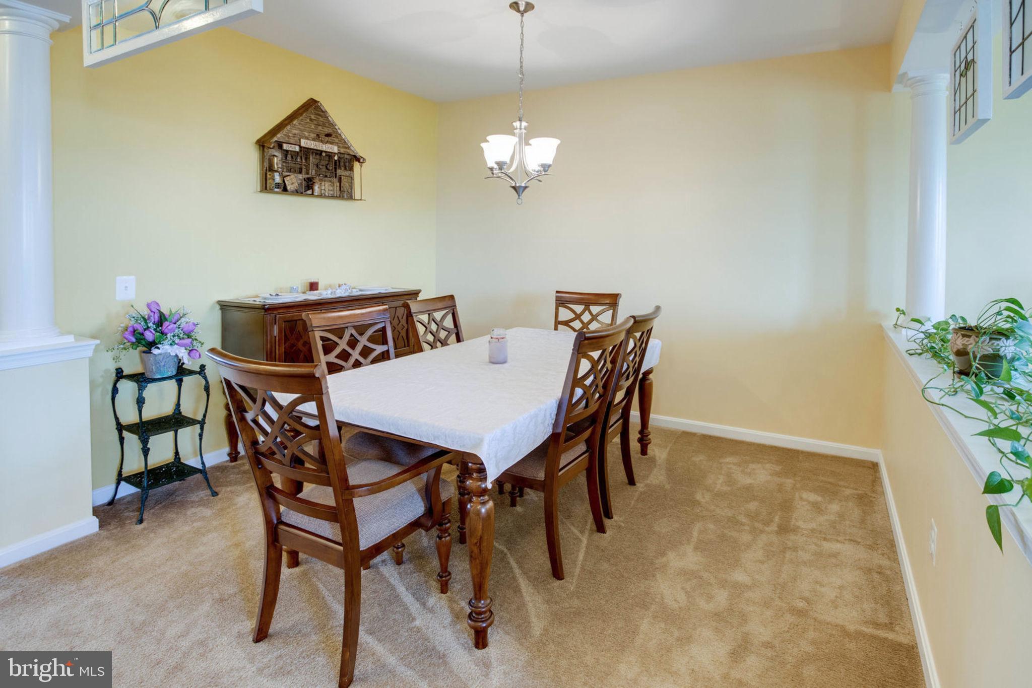 LEE SQUARE - Residential