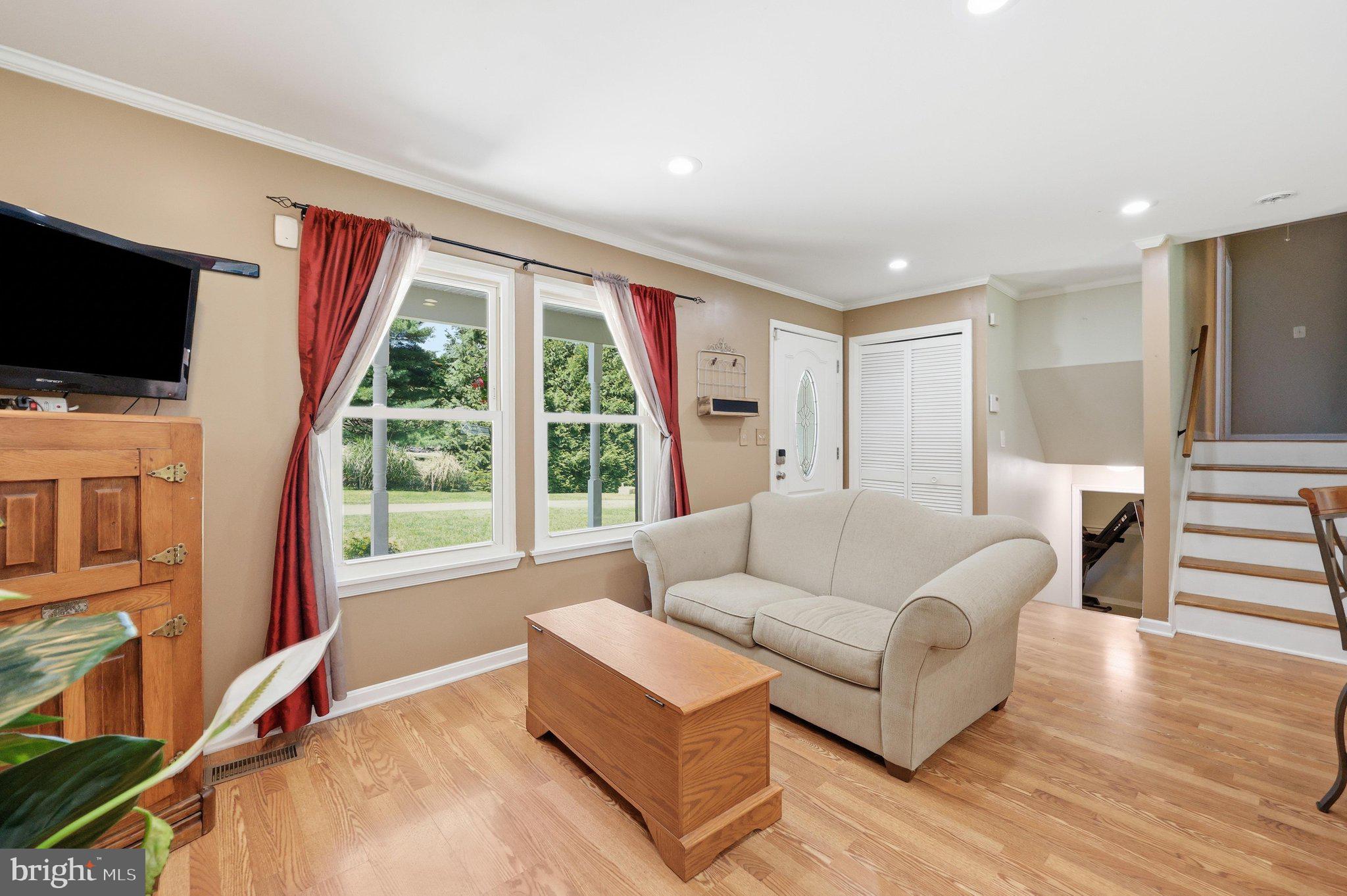 820 WILDA DRIVE