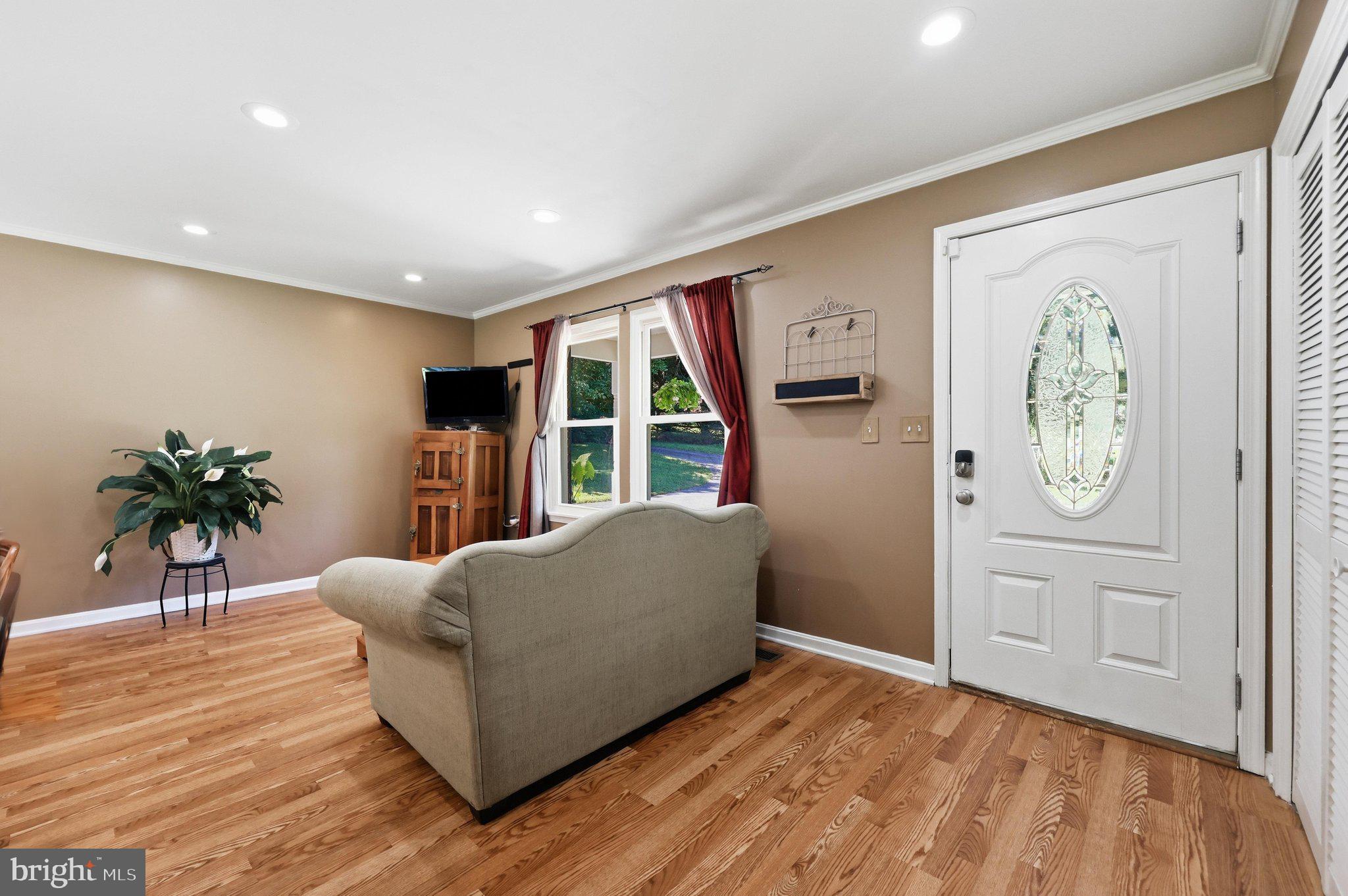 820 WILDA DRIVE
