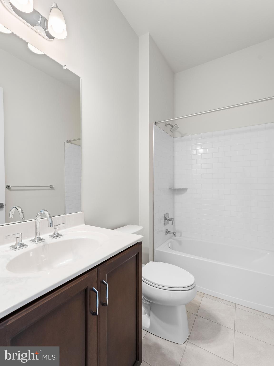 REGENCY AT WATERSIDE - Residential Lease