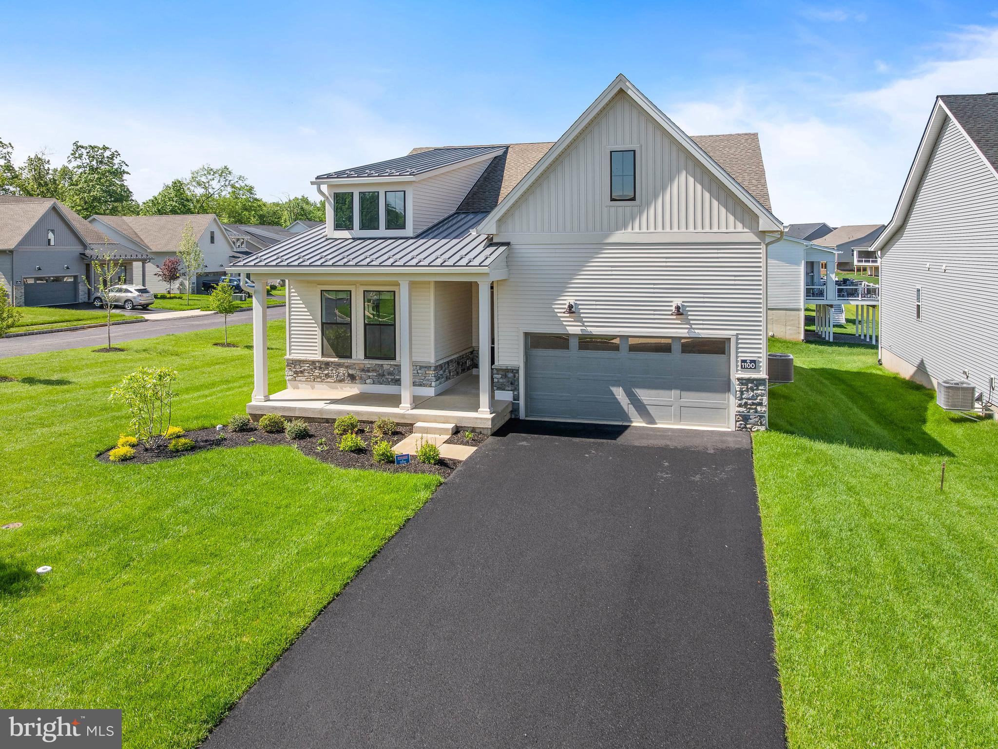 REGENCY AT WATERSIDE - Residential Lease