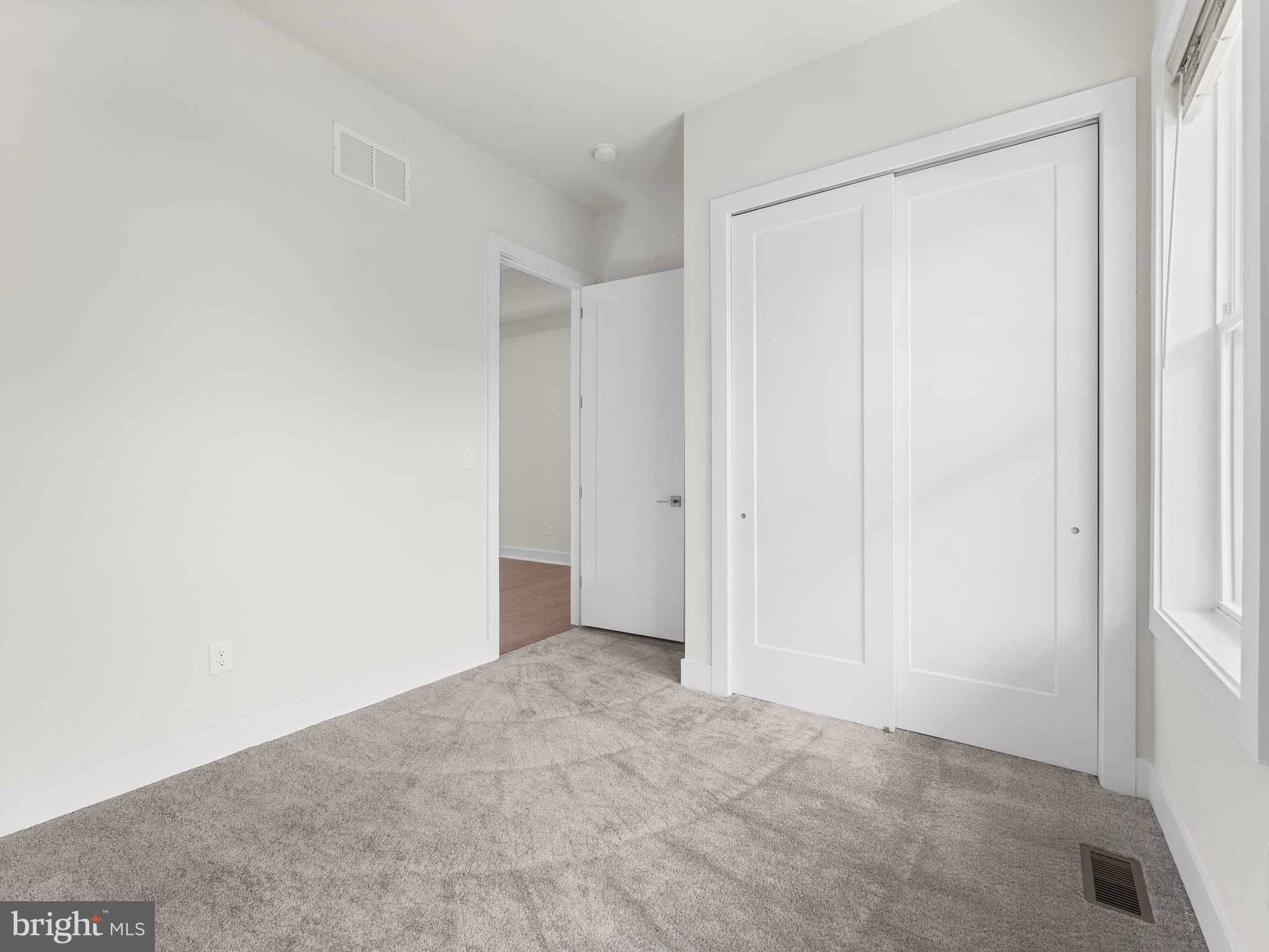 REGENCY AT WATERSIDE - Residential Lease