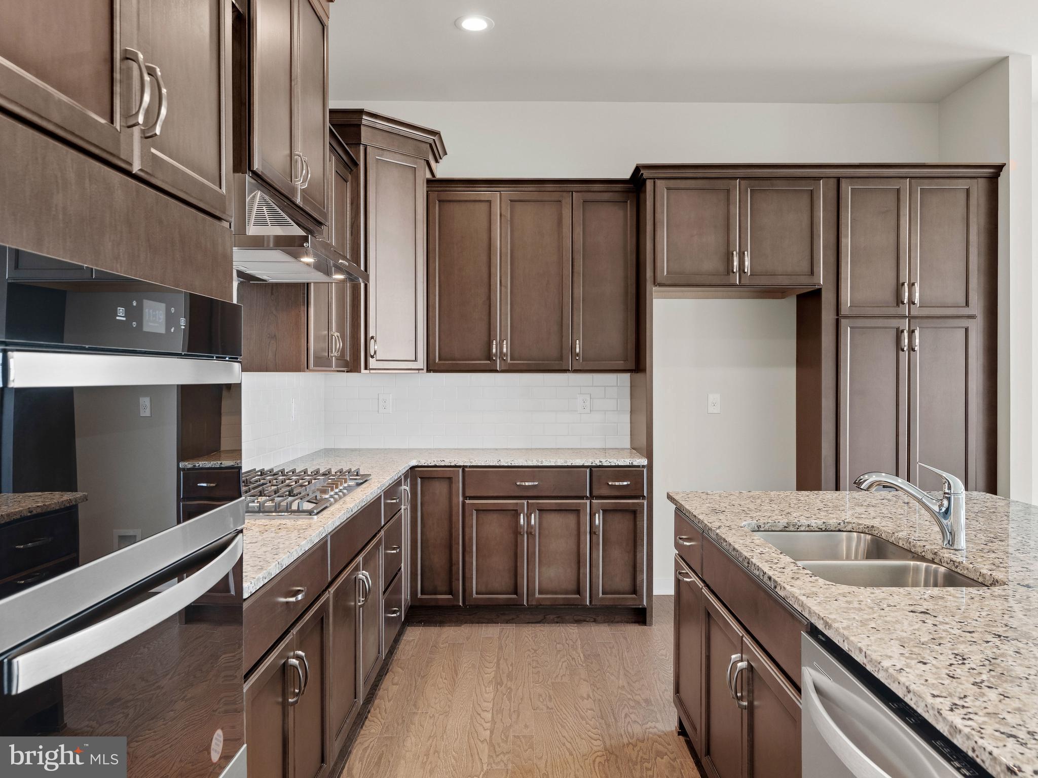 REGENCY AT WATERSIDE - Residential Lease