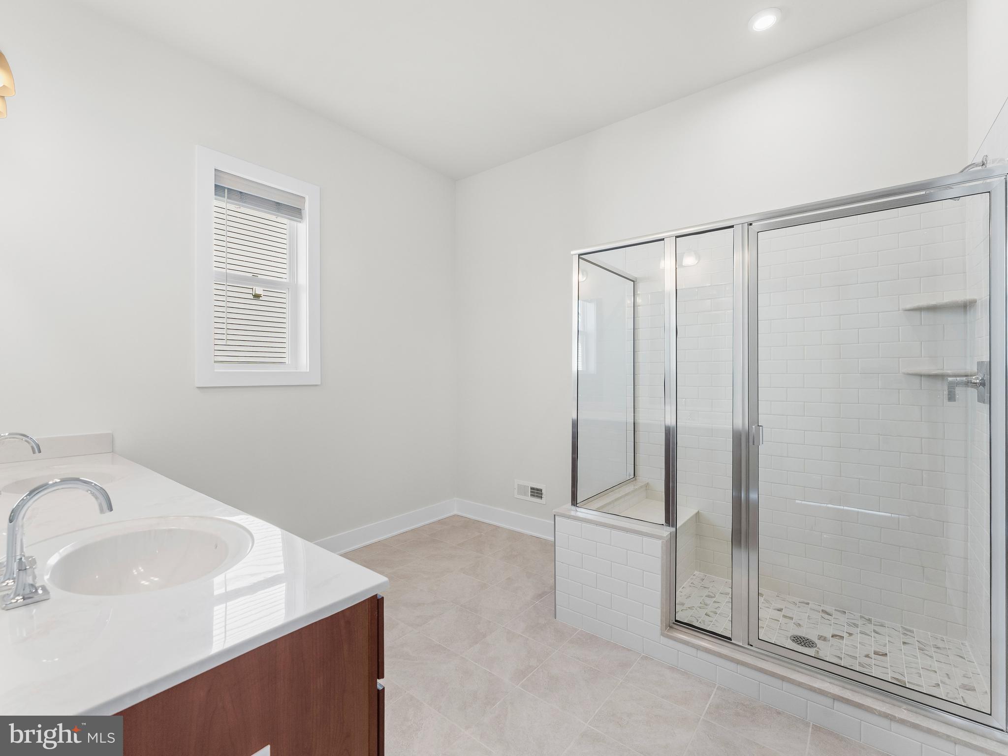 REGENCY AT WATERSIDE - Residential Lease