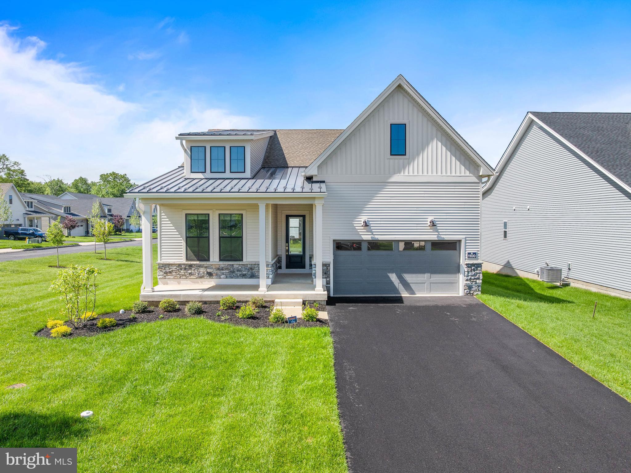 REGENCY AT WATERSIDE - Residential Lease