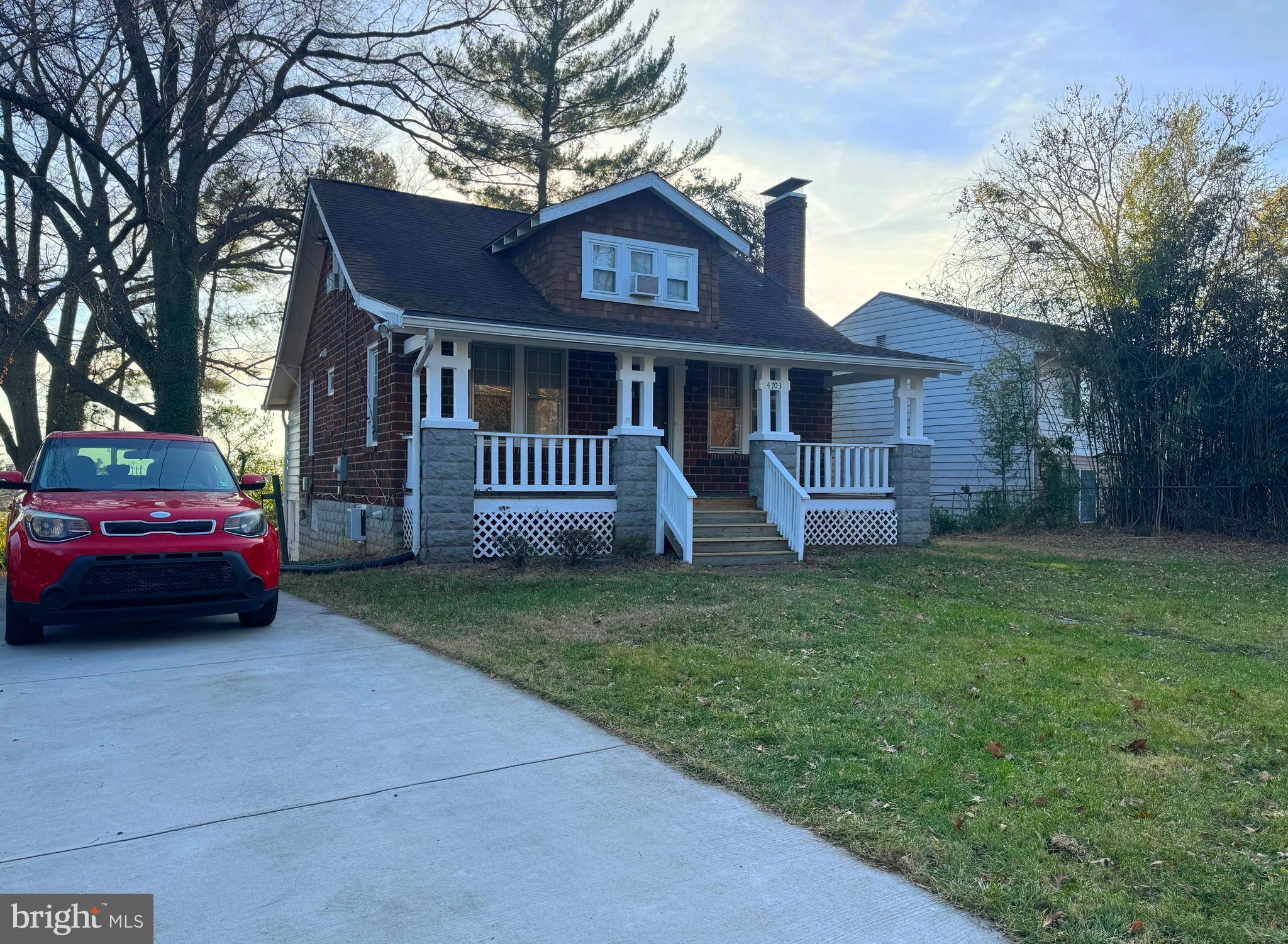 DANIELS PARK - Residential Lease